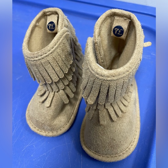 First Steps, Stepping Stones Moccasins baby 3-6 months VERY CUTE - Picture 4 of 13